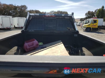 Zdjęcie 8 z 12 samochodu: 2018 DODGE RAM 3500 L - TRUCKS VIN:3C63R3ML0JG384956 - miniatura