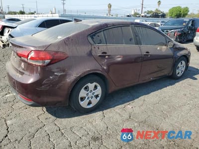 Trzecie zdjęcie samochodu z tyłu: 2018 KIA FORTE LX VIN:3KPFL4A79JE164022 - miniatura