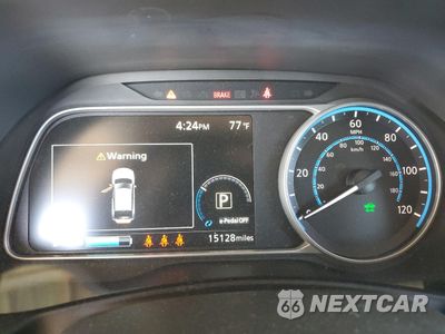 Zdjęcie 9 z 12 samochodu: 2022 NISSAN LEAF SV VIN:1N4AZ1CVXNC558246 - miniatura