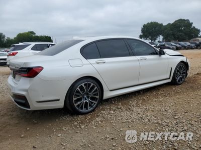 Trzecie zdjęcie samochodu z tyłu: 2022 BMW 750 XI VIN:WBA7U2C03NCJ17147 - miniatura