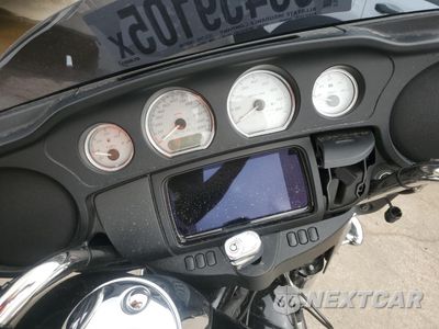 Zdjęcie 7 z 9 samochodu: 2022 HARLEY-DAVIDSON FLHX VIN:1HD1KBC13NB633715 - miniatura