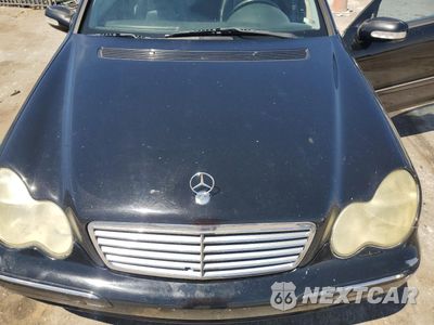 Zdjęcie 11 z 12 samochodu: 2003 MERCEDES-BENZ C 240 VIN:WDBRF61J83A507676 - miniatura