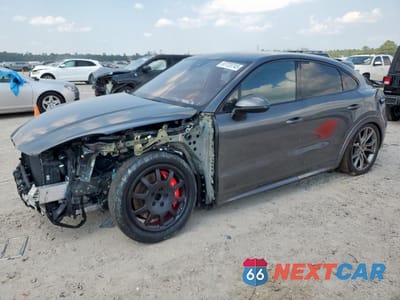 2023 PORSCHE CAYENNE GTS COUPE WP1BG2AY5PDA33226 - główne zdjęcie licytacji z USA - miniatura