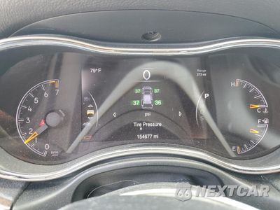 Zdjęcie 9 z 15 samochodu: 2015 JEEP GRAND CHEROKEE LIMITED VIN:1C4RJFBG7FC637718 - miniatura