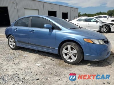 Czwarte zdjęcie samochodu z boku: 2008 HONDA CIVIC LX VIN:1HGFA16548L035989 - miniatura