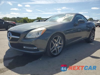 2015 MERCEDES-BENZ SLK 250 WDDPK4HA8FF104065 - główne zdjęcie licytacji z USA - miniatura