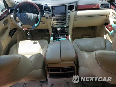 Zdjęcie 8 z 15 samochodu: 2014 LEXUS LX 570 VIN:JTJHY7AX7E4156243 - miniatura
