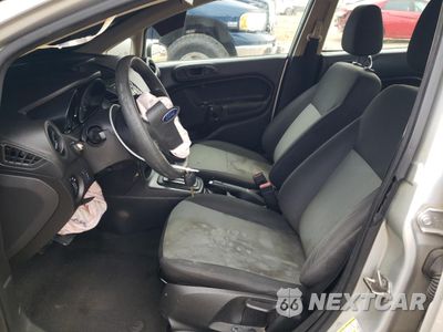 Zdjęcie 7 z 14 samochodu: 2016 FORD FIESTA S VIN:3FADP4AJ0GM123192 - miniatura