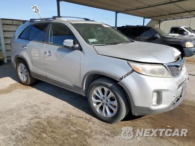 Czwarte zdjęcie samochodu z boku: 2014 KIA SORENTO EX VIN:5XYKU4A71EG434963 - miniatura