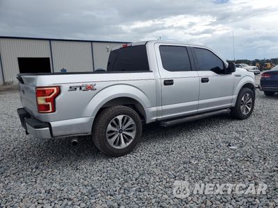 Trzecie zdjęcie samochodu z tyłu: 2018 FORD F150 SUPERCREW VIN:1FTEW1CP5JFB39316 - miniatura