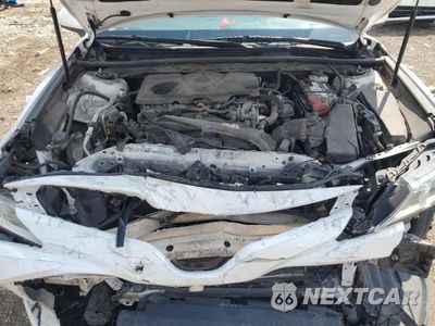 Zdjęcie 11 z 14 samochodu: 2019 TOYOTA CAMRY L VIN:4T1B11HKXKU187773 - miniatura