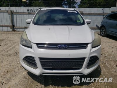 Piąte zdjęcie samochodu w środku: 2015 FORD ESCAPE SE VIN:1FMCU9G97FUA93414 - miniatura