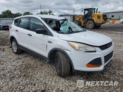 Czwarte zdjęcie samochodu z boku: 2015 FORD ESCAPE S VIN:1FMCU0F76FUB36779 - miniatura