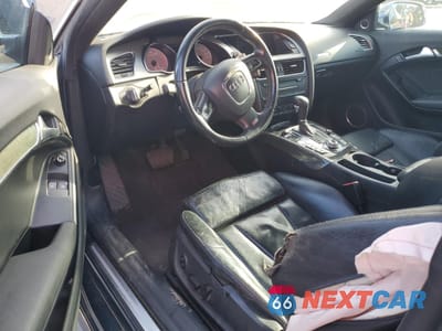 Zdjęcie 8 z 12 samochodu: 2011 AUDI S5 PRESTIGE VIN:WAUVVAFR1BA060642 - miniatura