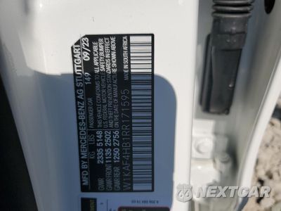 Zdjęcie 12 z 13 samochodu: 2024 MERCEDES-BENZ C 300 4MATIC VIN:W1KAF4HB1RR171595 - miniatura