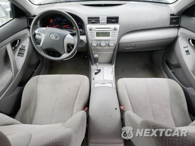 Zdjęcie 8 z 12 samochodu: 2010 TOYOTA CAMRY BASE VIN:4T1BF3EK2AU513615 - miniatura