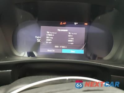 Zdjęcie 9 z 13 samochodu: 2025 VOLVO XC40 PLUS VIN:YV4L12UE0S2485658 - miniatura