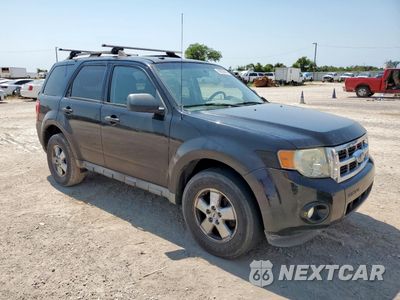 Czwarte zdjęcie samochodu z boku: 2009 FORD ESCAPE XLT VIN:1FMCU03779KA43290 - miniatura