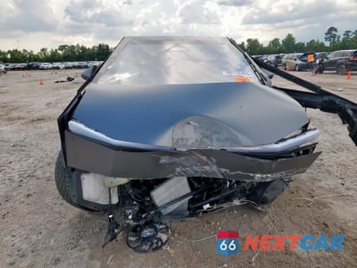 Piąte zdjęcie samochodu w środku: 2024 TESLA CYBERTRUCK VIN:7G2CEHED2RA021529 - miniatura