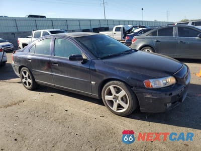 Czwarte zdjęcie samochodu z boku: 2006 VOLVO S60 R VIN:YV1RH527562551569 - miniatura