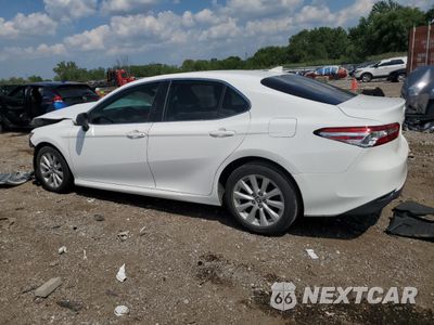 Drugie zdjęcie samochodu z przodu: 2019 TOYOTA CAMRY L VIN:4T1B11HKXKU187773 - miniatura