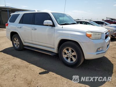 Czwarte zdjęcie samochodu z boku: 2010 TOYOTA 4RUNNER SR5 VIN:JTEZU5JR8A5012256 - miniatura
