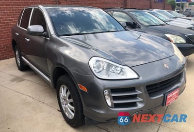 2010 PORSCHE CAYENNE WP1AA2AP9ALA03826 - główne zdjęcie licytacji z USA - miniatura