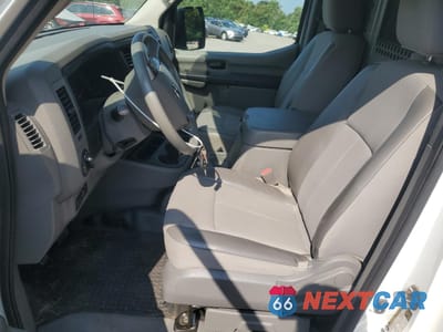 Zdjęcie 7 z 16 samochodu: 2019 NISSAN NV 2500 S VIN:1N6BF0KY5KN800175 - miniatura