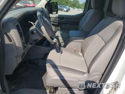 Zdjęcie 7 z 16 samochodu: 2019 NISSAN NV 2500 S VIN:1N6BF0KY5KN800175 - miniatura