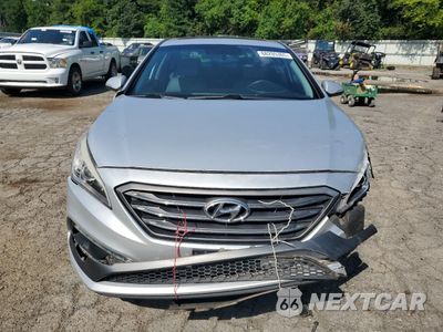 Piąte zdjęcie samochodu w środku: 2017 HYUNDAI SONATA SPORT VIN:5NPE34AF0HH443271 - miniatura