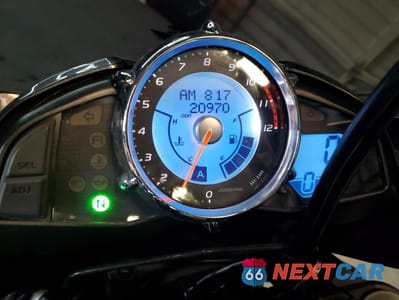 Zdjęcie 7 z 9 samochodu: 2008 SUZUKI GSX1300 BK VIN:JS1GX71A182101651 - miniatura
