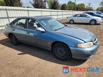 Czwarte zdjęcie samochodu z boku: 2001 NISSAN ALTIMA XE VIN:1N4DL01D01C141294 - miniatura