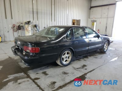 Trzecie zdjęcie samochodu z tyłu: 1994 CHEVROLET CAPRICE CLASSIC LS VIN:1G1BN52P8RR168536 - miniatura