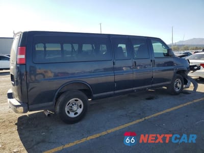 Trzecie zdjęcie samochodu z tyłu: 2009 CHEVROLET EXPRESS G3500 VIN:1GAHG39KX91161833 - miniatura