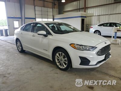 Czwarte zdjęcie samochodu z boku: 2019 FORD FUSION SE VIN:3FA6P0LU3KR285130 - miniatura