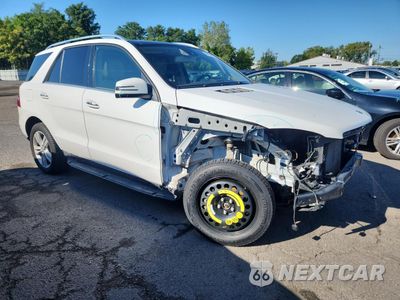 Czwarte zdjęcie samochodu z boku: 2015 MERCEDES-BENZ ML 350 4MATIC VIN:4JGDA5HB4FA505460 - miniatura