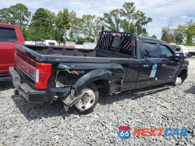 Trzecie zdjęcie samochodu z tyłu: 2017 FORD F350 SUPER DUTY VIN:1FT8W3DT8HED63569 - miniatura