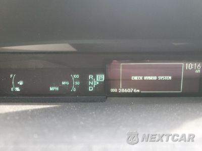 Zdjęcie 9 z 13 samochodu: 2010 TOYOTA PRIUS VIN:JTDKN3DU7A0207866 - miniatura