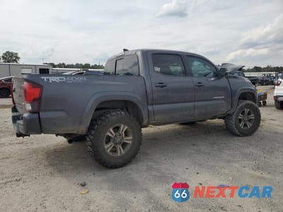 Trzecie zdjęcie samochodu z tyłu: 2018 TOYOTA TACOMA DOUBLE CAB VIN:5TFCZ5AN9JX134878 - miniatura