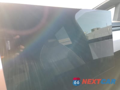 Zdjęcie 9 z 15 samochodu: 2024 TESLA CYBERTRUCK VIN:7G2CEHED9RA003657 - miniatura