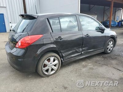 Trzecie zdjęcie samochodu z tyłu: 2011 NISSAN VERSA S VIN:3N1BC1CP2BL511815 - miniatura