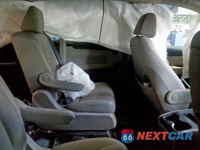 Zdjęcie 10 z 12 samochodu: 2021 HONDA ODYSSEY TOURING TOURING VIN:5FNRL6H87MB026842 - miniatura