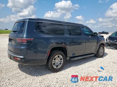 Trzecie zdjęcie samochodu z tyłu: 2024 JEEP WAGONEER L SERIES I VIN:1C4SJRAP5RS164058 - miniatura