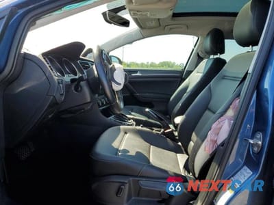Zdjęcie 7 z 13 samochodu: 2019 VOLKSWAGEN GOLF SPORTWAGEN S S VIN:3VW117AU7KM520902 - miniatura