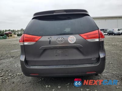 Zdjęcie 6 z 14 samochodu: 2012 TOYOTA SIENNA XLE VIN:5TDYK3DC2CS245368 - miniatura