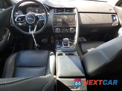 Zdjęcie 8 z 16 samochodu: 2021 JAGUAR E-PACE SPORT VIN:SADF12GX6M1027570 - miniatura