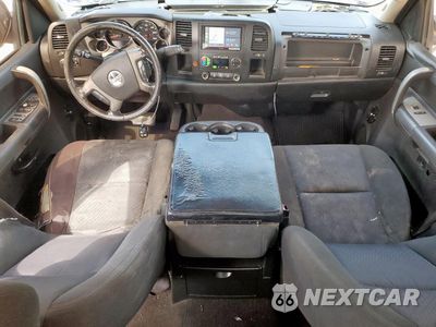 Zdjęcie 8 z 12 samochodu: 2007 GMC NEW SIERRA C1500 VIN:2GTEC13C771539643 - miniatura