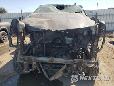 Piąte zdjęcie samochodu w środku: 2024 CHEVROLET SILVERADO K2500 HEAVY DUTY VIN:1GC3YLE72RF169816 - miniatura