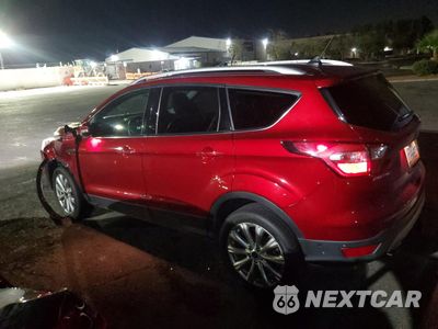 Drugie zdjęcie samochodu z przodu: 2018 FORD ESCAPE TITANIUM VIN:1FMCU9J98JUA21719 - miniatura