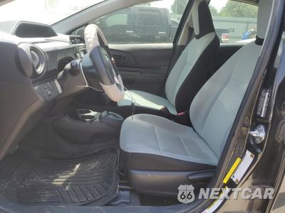 Zdjęcie 7 z 13 samochodu: 2015 TOYOTA PRIUS C VIN:JTDKDTB38F1578114 - miniatura